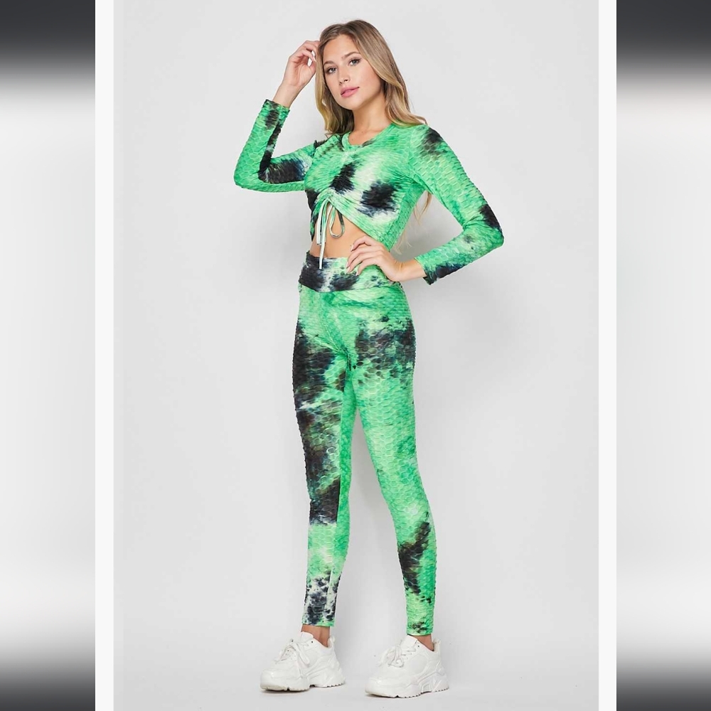 SHORT SLEEVE 2 piece ruched colorful tie dye crop top tik Tok leggings set S/M
